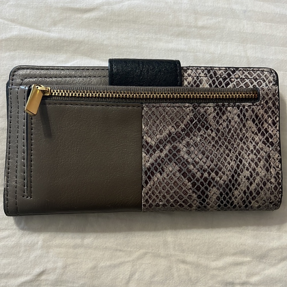 Snake Print Fossil Wallet - image 2